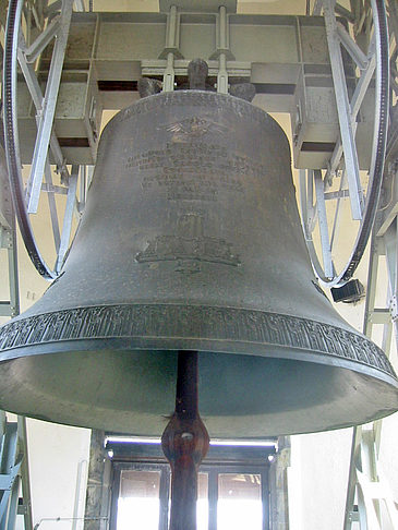 Glockenturm des Stephansdom Foto 