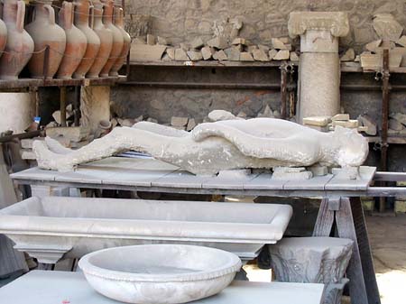 Statue in Pompei - Kampanien (Pompei)