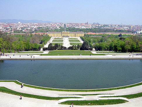 Schlossgarten des Schloss Schönbrunn Foto 