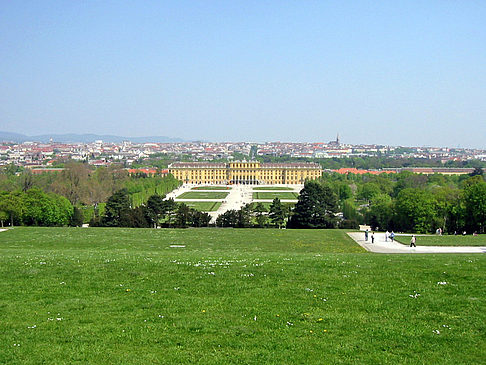 Schlossgarten des Schloss Schönbrunn Fotos